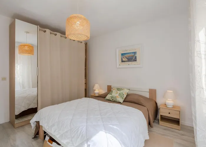 Les Embruns-5 By Interhome شقة